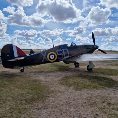 Husband, Dad, fanatical Warwickshire Bears & Dodgers follower. Aviation enthusiast. Thinker. Humour swings between Dad Joke and Milligan. All opinions my own.