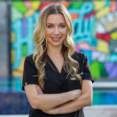 Austin based board-certified derm @Princeton @USC @Harvard educated who loves all things plant-based, pop culture, science, & skin. Co-founder @austinskindocs