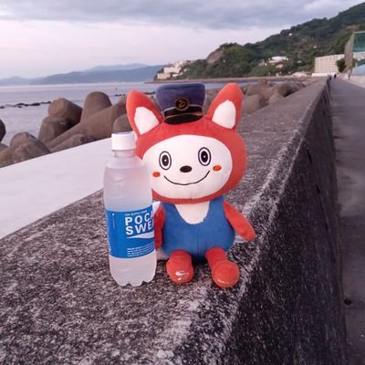 tottemopeach's profile picture. 頑張って頑張って働いて体壊しました。今は病院通いながらゆっくり治してるはずが、あれ？今度は胆嚢炎。なんか増えてるぞ？「酒はご飯だーV」とか言ってた20代の自分を殴りたい。マヂで。最近『DAIGOも台所』で癒されてるオバサンです。