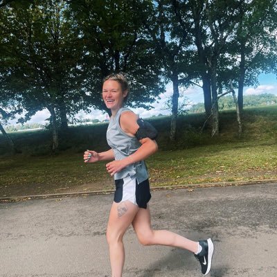 SEN PMLD teacher 💛 Degree in BA(Hons) Fine Art from the University of Cumbria🎨 a love for running and reading