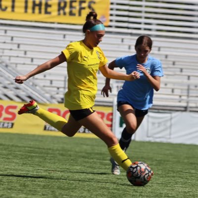 SC Wave 06 #19 | Girls Academy | Wing, Attacking Mid, Outside Back | Germantown HS ‘24 | 4.0 GPA | Green Bay Wsoc ‘28