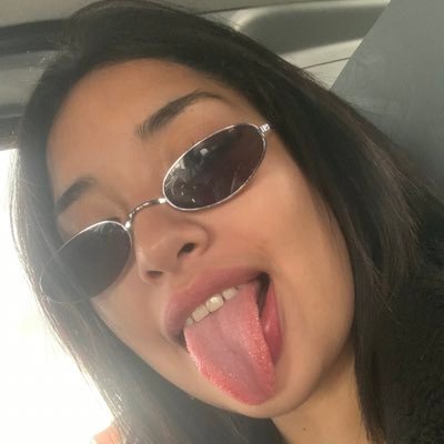 _smartinezz02's profile picture. 