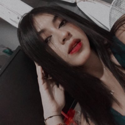 XXI