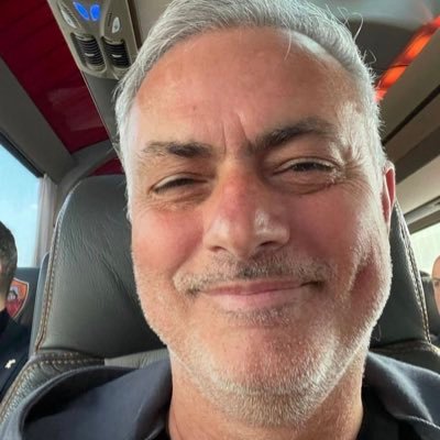 mourinho_laroma's profile picture. spécial 1