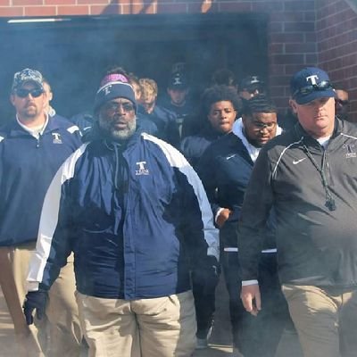 God Family Football!
Trine University/  Recruiting 
Assistant Football Coach
Director Boys & Girls Clubs of Hamilton Ohio 
Johnson C.Smith University Alumni!