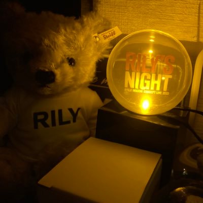 ayayayayayuzu's profile picture. 音楽大好きで一年中色んなLiveに行ってます♪ RILYS⚜️ from MATE ゆずっこ🍊 aikoジャンキー🐶 ドエル🌈 です!!!