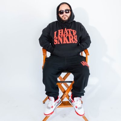 1/2 Owner of I HATE SNKRS @iHateSnkrsOfficial & @LilPapiFresh on IG & TIKTOK