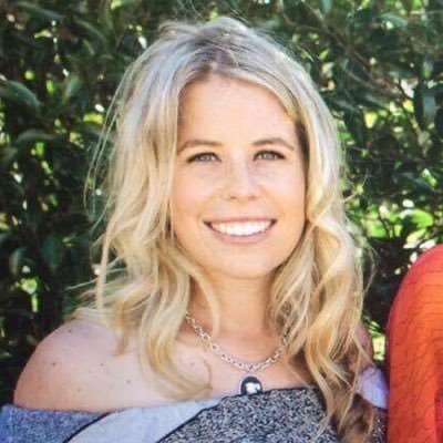 Former Bay of Plenty Irish Dancing Champion
Corporate Comms Professional