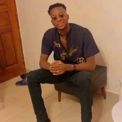 SalimCo07784630's profile picture. Simple