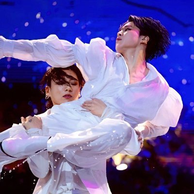 Shells131065's profile picture. Dope 'older' ARMY
I was there: Wembley 2019
My children & grandchildren are my claim to fame