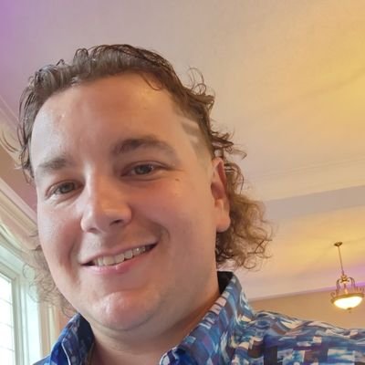 peteybrown24's profile picture. 