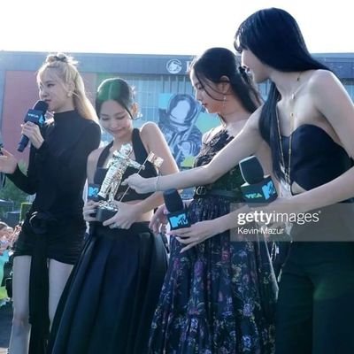 Ở đây độc tôn một mình Blackpink