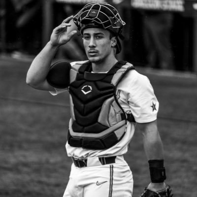 JBulger33's profile picture. #16 @vandyboys