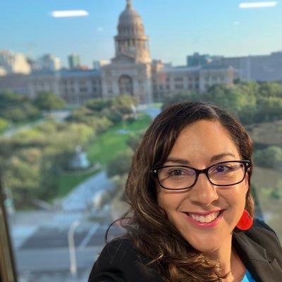 Coral Zayas is a #bilingual #STEM #instructionaldesigner & #instructionalcoach, #EdPolicy advocate, #EdTech trainer & proud Board President of @elhan_eu