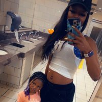 Fine•Asse 🏧 (@jesusbaby23) 's Twitter Profile