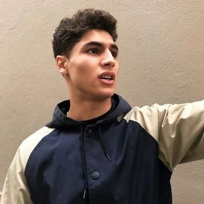 Mahoma dijo ~Sé bueno con los demás.~ y eso aspiro poder lograr siempre 🤲🏾
~RolePlay~SkamEsSquad~