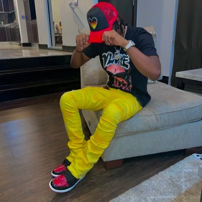 IG: @novuitton_