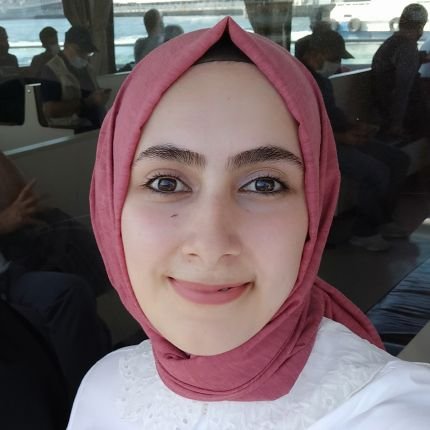 İstanbul Üniversitesi
Türkçe Öğretmenliği🎓