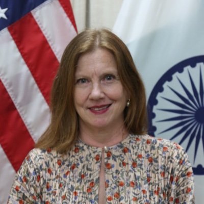 Consul General Jennifer Larson