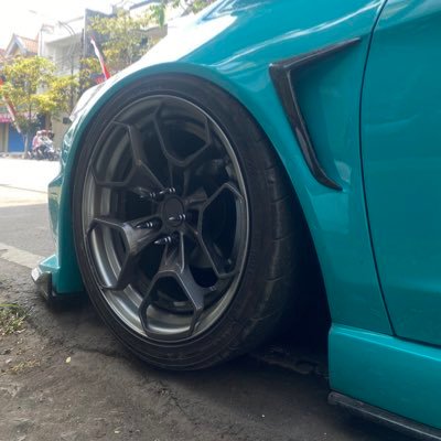 mirai7id's profile picture. • Limitless •