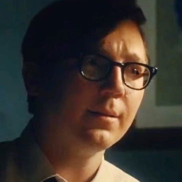 The artist formerly known as Chris Evans’ Beard. Bucky Barnes lover. Paul Dano pundit. She/her. Your weird fandom mom(48) 🏳️🌈https://t.co/6vsj3ySdgO