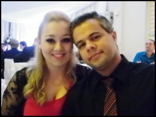Somos um casal que Deus escreveu em seu caderno, QUE FOMOS FEITO UM PARA O OUTRO.