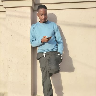 I'm a cool guy who likes to laugh and addicted to soccer that's my hobby