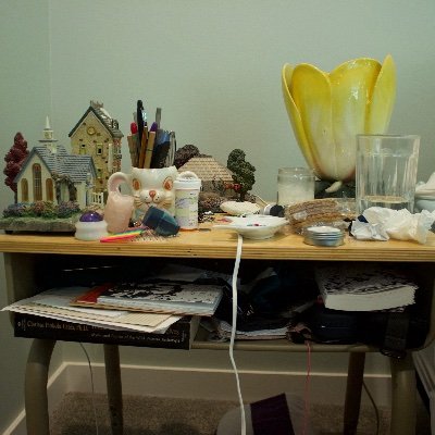 An exploration into the lives of the chronically ill through the objects on bedroom nightstands.
#materialculture #chronicillness #photodocumentary