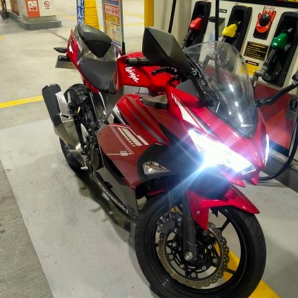 無言フォロー大歓迎です。失礼します🏍
都内在住、Ninja ex250p乗ってます🏍
Ninja乗り、バイク好きと繋がりたい🏍