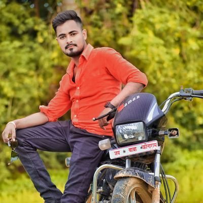 #_जो #𝐊𝐡𝐮𝐝 को बहुत कुछ #𝐒𝐚𝐦𝐣𝐡𝐚𝐭𝐞 हैं 𝕝👑𝕝
#_हम #उनको कुछ #𝐍𝐡𝐢 #समझते ।👑।