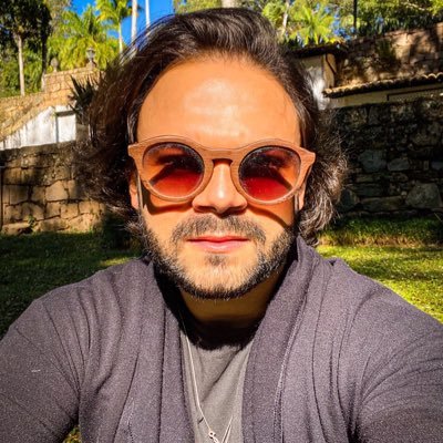 Se nada der certo: advogado.