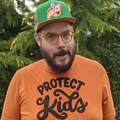 Protect kids not guns! she/her/zee  🏳️‍🌈
#unionstrong
