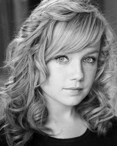 DaniellaFarley's profile picture. Hello, my name is Daniella Farley, I am 19 year old singer originally from Portsmouth, U.K.