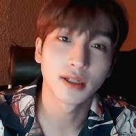 STRAY KIDS MEMBERS

BANG CHRISTOPHER CHAN
LEE KNOW
CHANGBIN
HYUNJIN
LEE FELIX 
I.N 
KIM WOOJIN
HAN, JISUNG
KIM SEUNGMIN 

I LOVE BANGCHAN SO MUCH
I MISS CHAN