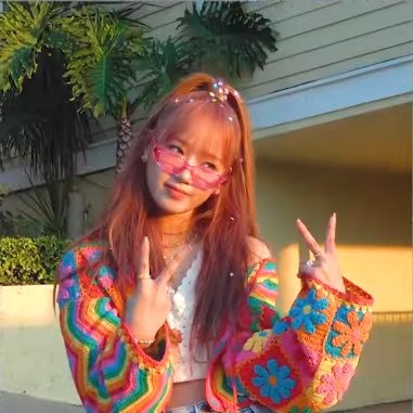 she/her ✨ @WekiMeki ; @somi_official_ ; @STAYC_official ; @pledis_17 🤍 #nonunadimeno