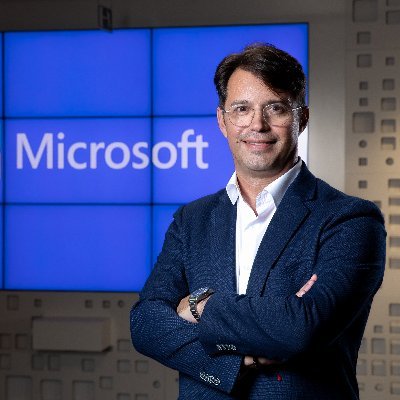 Microsoft employee. NTO (National Technology Officer). All opinions are my own. Atlético de corazón.