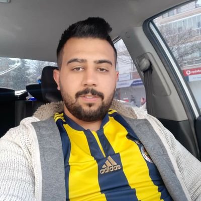 Ankara 
FenerbahçeSK 💛💙⭐⭐⭐⭐⭐
🇹🇷🇹🇷🇹🇷
Evli 👨‍👩‍👦