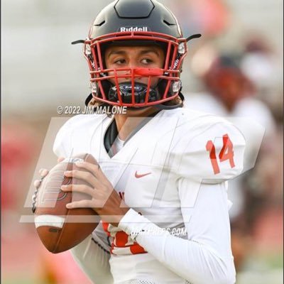 tsife_tmills's profile picture. C/O 2023 *QB | James Logan high school | | 5”11 150| | Athlete🏈🏀 email: thomasmiller0414@gmail.com