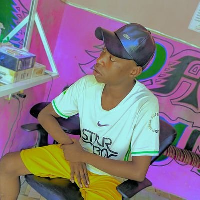 My name is Nura sagir iam a student from bayaro university kano nigeria.
