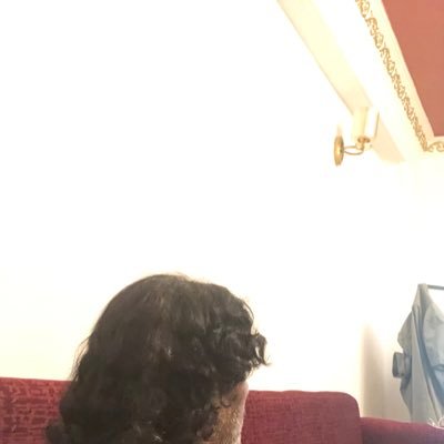 اضحك على الايام ولا على الناس🤚ولا على دق العلوم وجللهاااا🍁