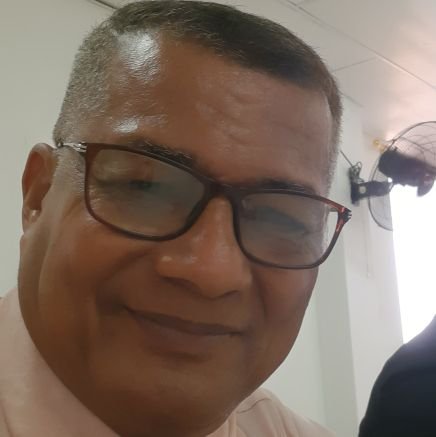 wiwita57's profile picture. Estudios Arquitectura en Universidad Central del Ecuador (Quito)
EMELECISTA Y CORREISTA  hasta la muerte...