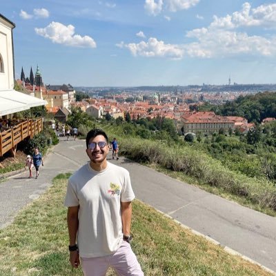 FernandoMM21's profile picture. Médico/Gestión Sanitaria🏥           One day you’ll leave this world behind so live a life you will remember.