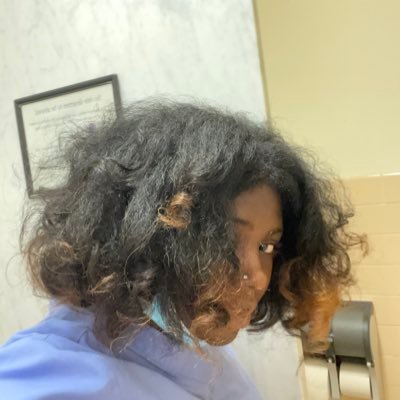 leanwitthafanta's profile picture. so far, so good....so what!