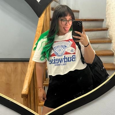 SoyAna____'s profile picture. 100% nonalcoholic but mixes well with wine