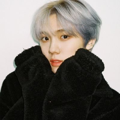 #성민 : #미니즈 : #CRAVITY