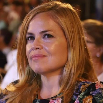 De Lanzarote,Arrecife.Madre a tiempo completo,abogada y Feminista. No me gusta las injusticias.Harta de tanta mediocridad e hipocresía!Siempre socialista!