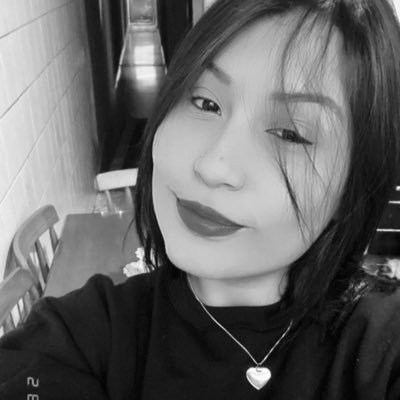 23y eu me perco e me encontro, dentro de mim.