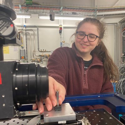 Accidental Ecologist 🌱 Bugs Plants Rocks 🪨 MSc Palaeobiology @BristolPalaeo + BSc Geology @ESEimperial