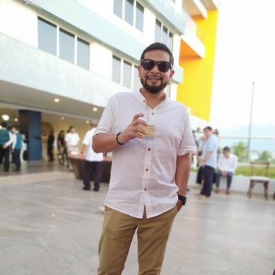 IG @salas_lex
música, fiesta, viajar, montaña, playa, independencia, locura y felicidad 😏