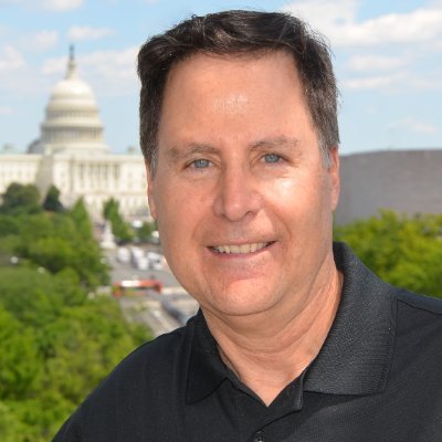 Speaker. Storyteller. Strategist. Podcaster. Author of the 3 Second Selling platform. Former network TV news anchor and reporter.